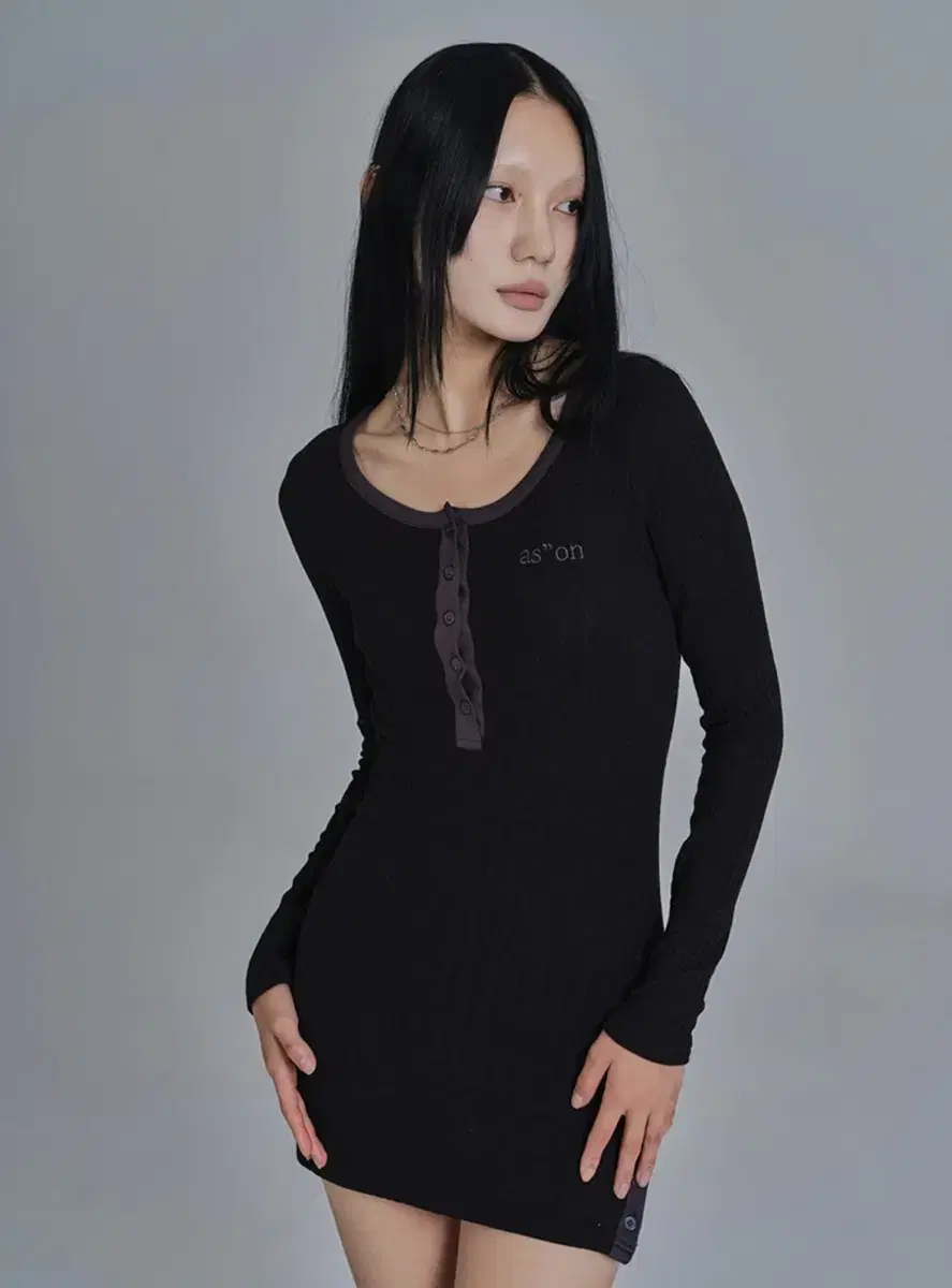 애즈온 LIBBED COMBI MINI DRESS / BLACK